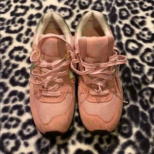 New balance gym shoes